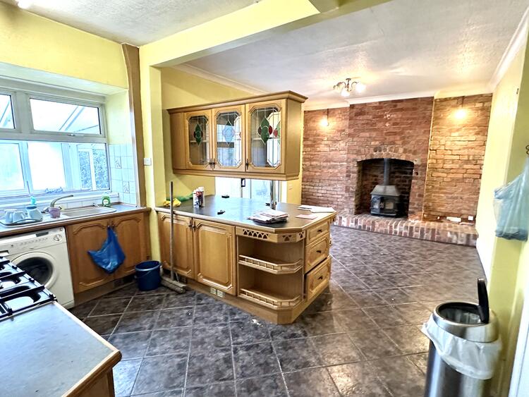 3 Nottingham Road, Somercotes, Alfreton, Derbyshire DE55 4HQ