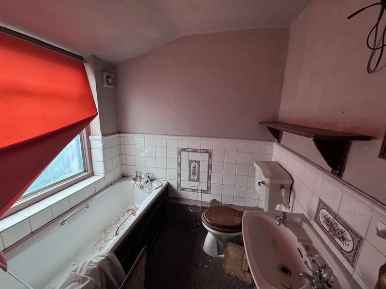 121 Brook Lane, Birmingham B13 0AB