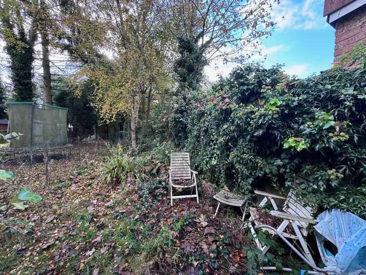 121 Brook Lane, Birmingham B13 0AB