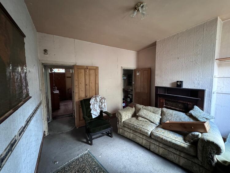 121 Brook Lane, Birmingham B13 0AB