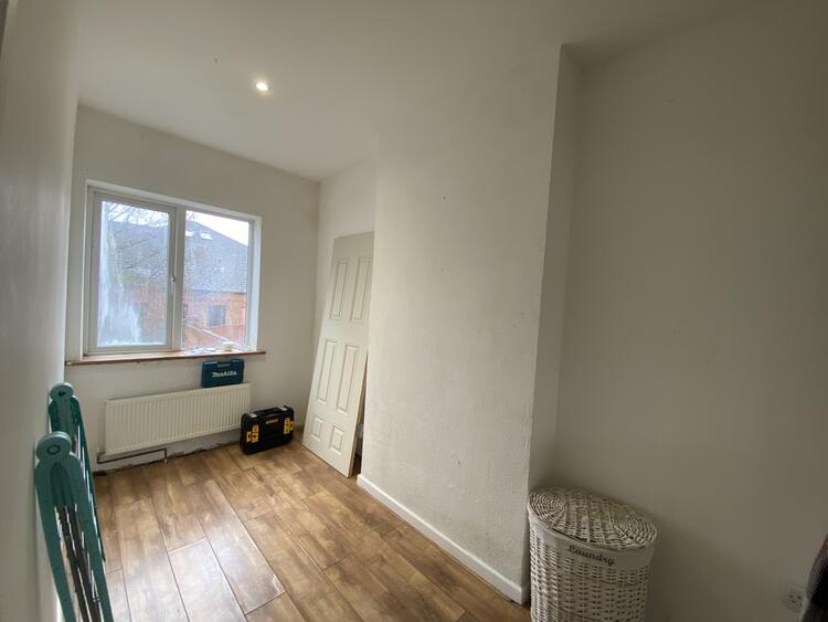 548A Radford Road, Nottingham NG7 7EA