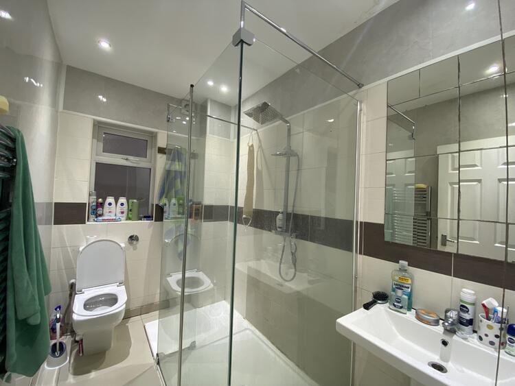 548A Radford Road, Nottingham NG7 7EA