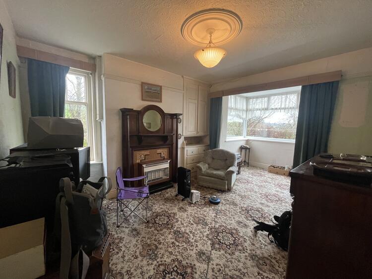 Breeze Hill House, Oldham Road, Shaw, Oldham OL2 8SS