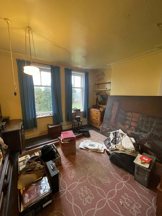 Breeze Hill House, Oldham Road, Shaw, Oldham OL2 8SS