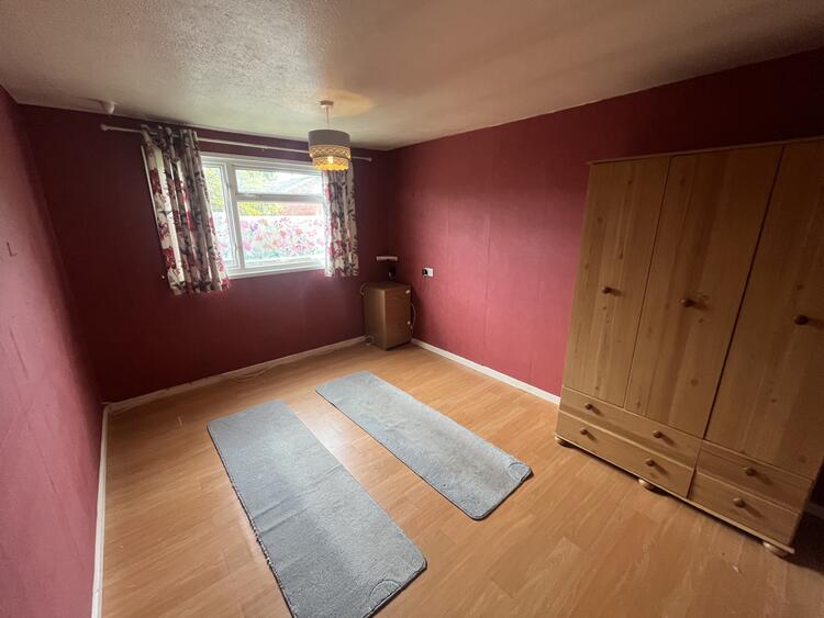 3 Illingworth Road, Leicester, Leicestershire LE5 4ET