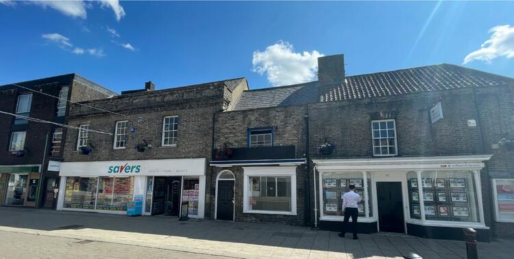 Prominent Town Centre Terrace Premises