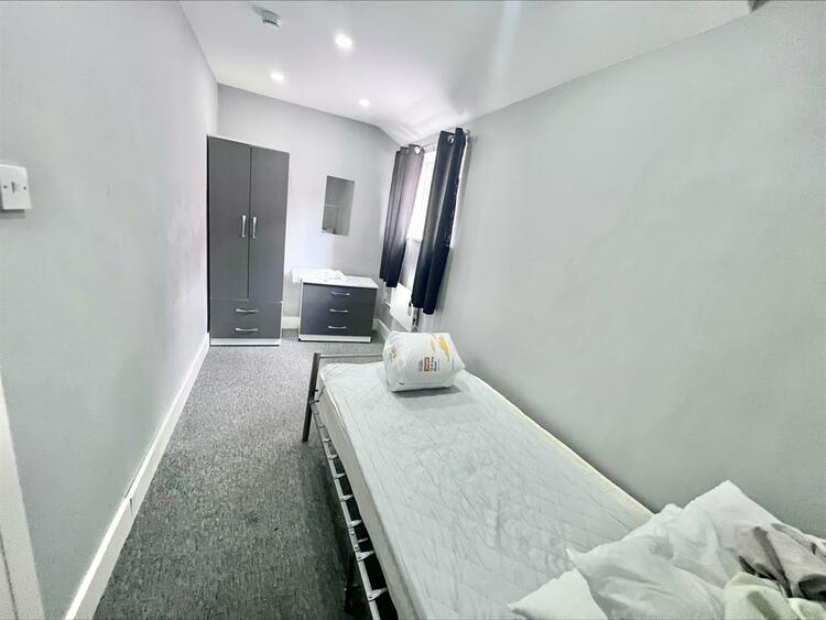 236 Wheelwright Road, Birmingham, West Midlands B24 8EH