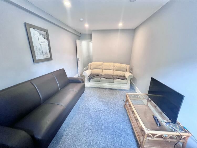 236 Wheelwright Road, Birmingham, West Midlands B24 8EH