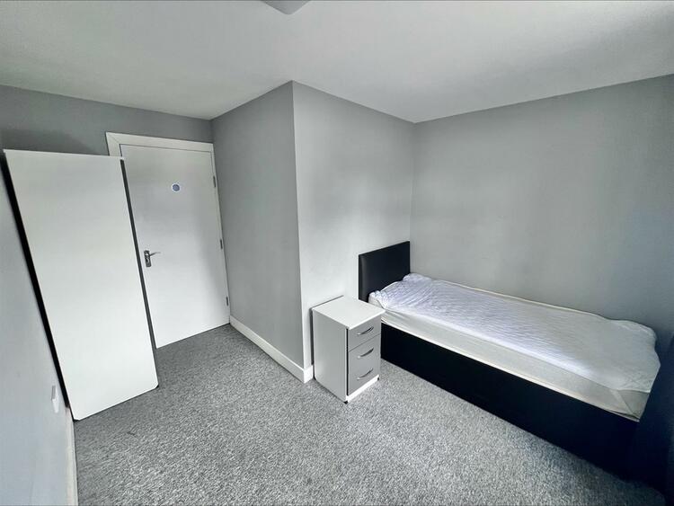 236 Wheelwright Road, Birmingham, West Midlands B24 8EH