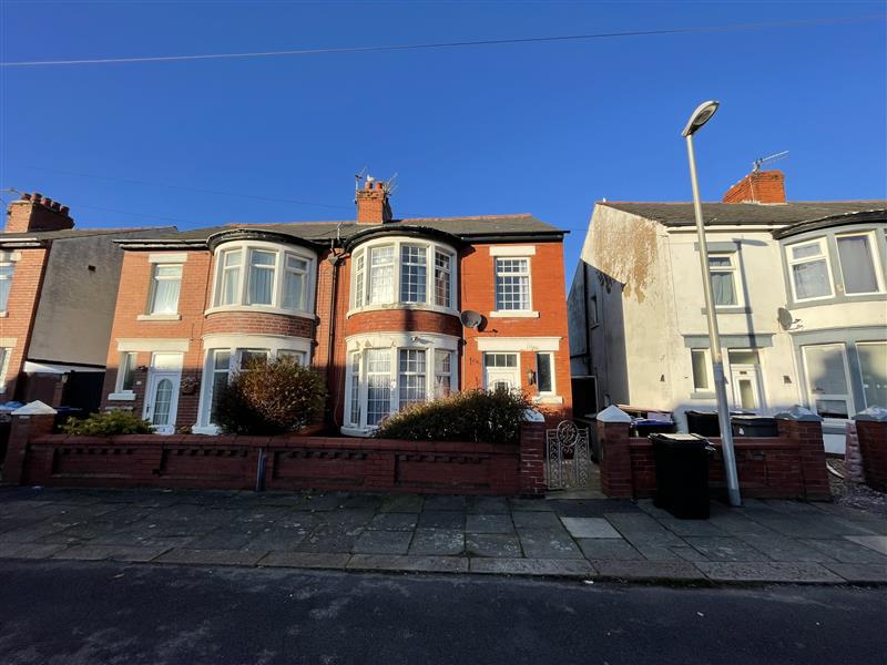 15 Romney Avenue, Blackpool, Lancashire FY4 3AH